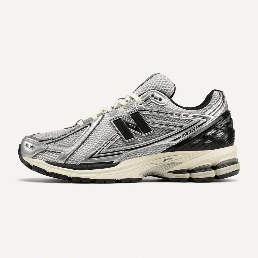 New Balance New Balance 1906R — Silver Metallic / Black / Sea Salt