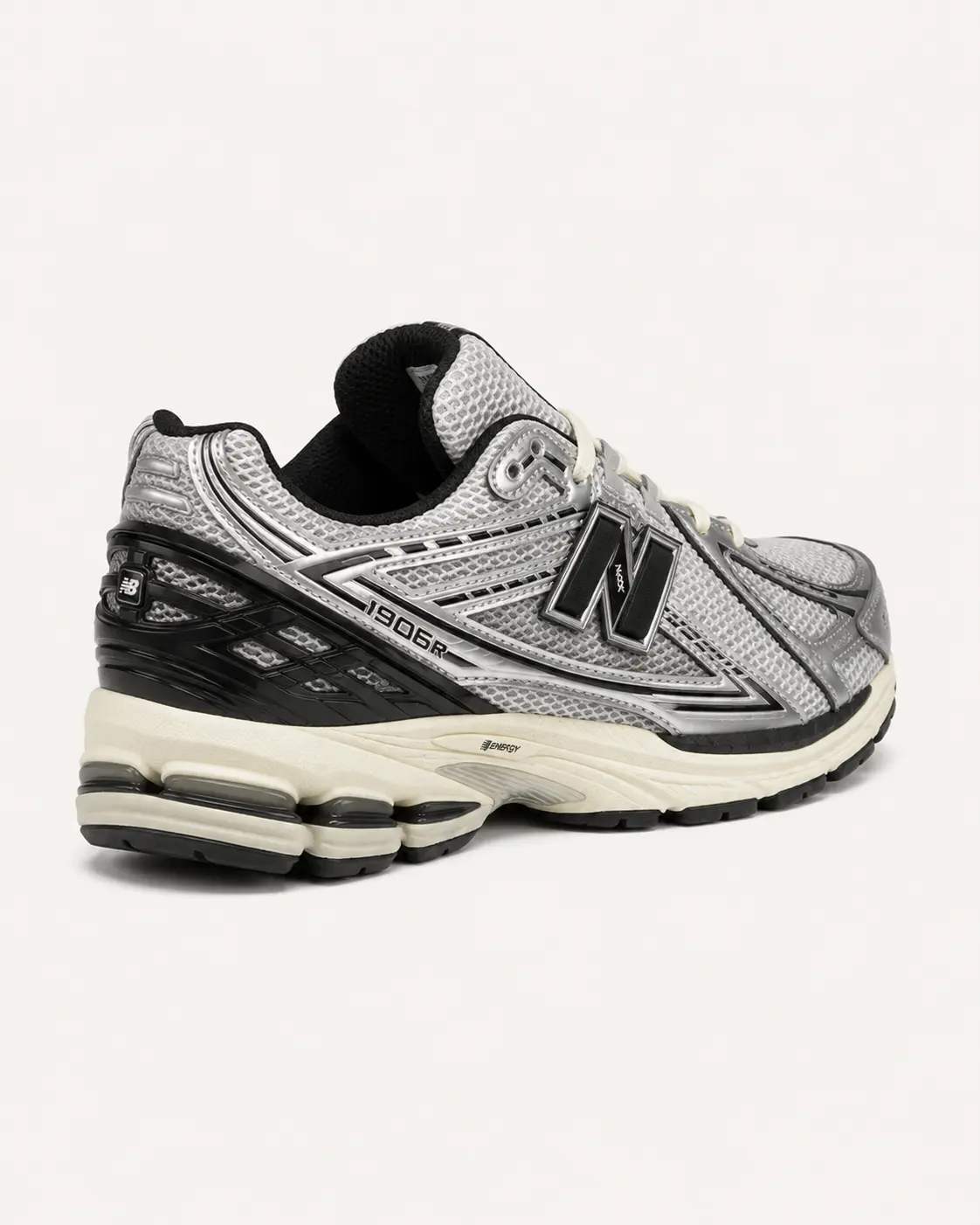 New Balance New Balance 1906R — Silver Metallic / Black / Sea Salt